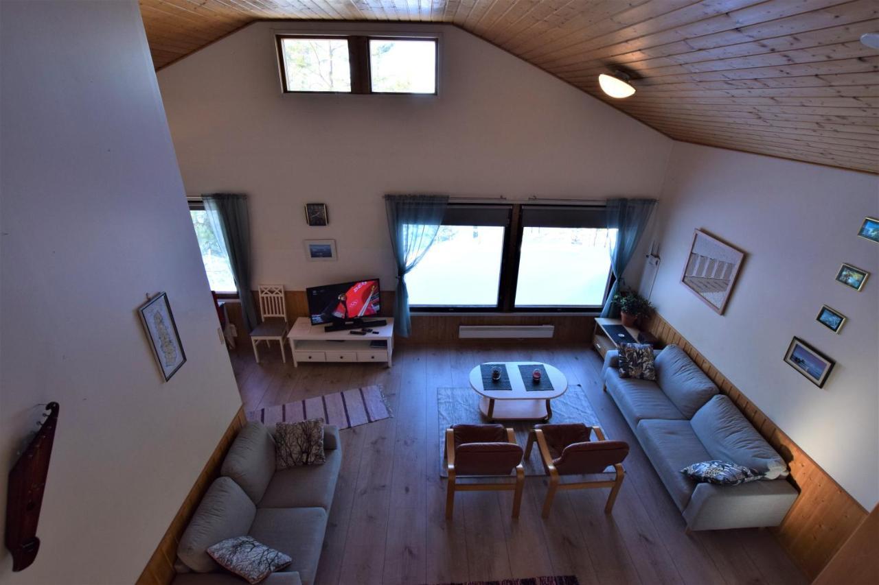 Villa Pyhtaeaen Vuokramoekit Tuuski Esterno foto