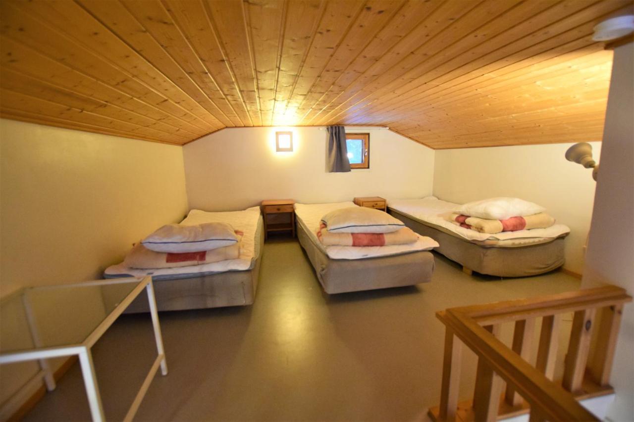 Villa Pyhtaeaen Vuokramoekit Tuuski Esterno foto