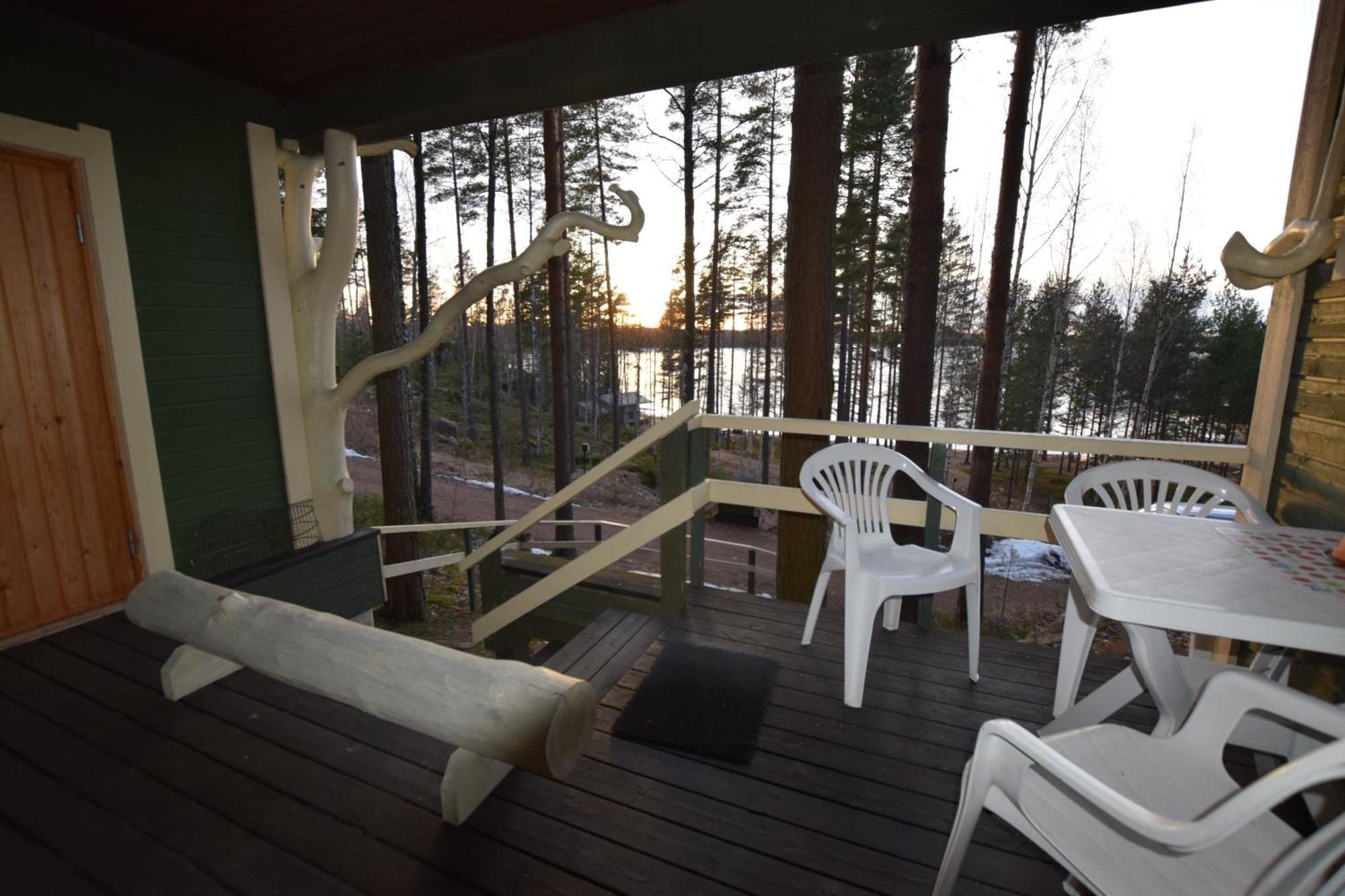 Villa Pyhtaeaen Vuokramoekit Tuuski Esterno foto