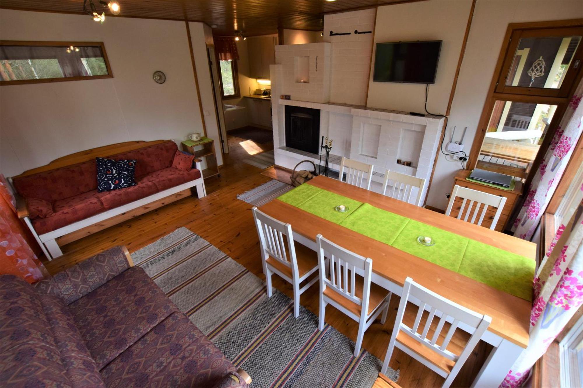 Villa Pyhtaeaen Vuokramoekit Tuuski Esterno foto