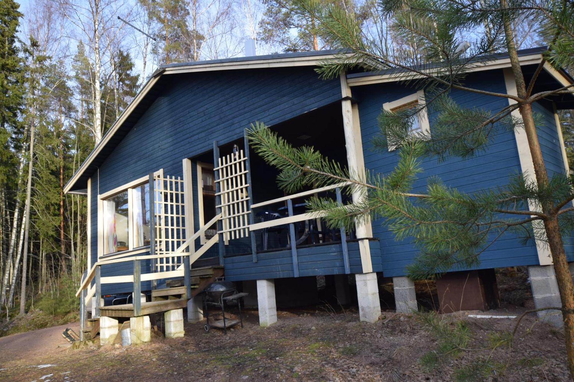 Villa Pyhtaeaen Vuokramoekit Tuuski Esterno foto